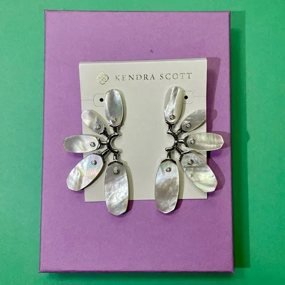 NWT Kendra Scott Ashlyn Ivory Mother Of Pearl Statement Earrings 14K Gold Plated - Picture 8 of 11
